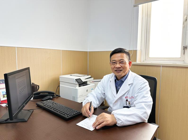 立异药培莫沙肽天下医保首张处方在沪开出，填补我国肾性血虚治疗月制剂空缺